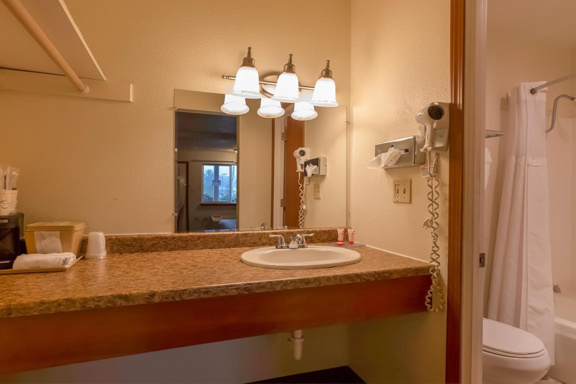 Oyo Hotel Chehalis I-5 South Экстерьер фото