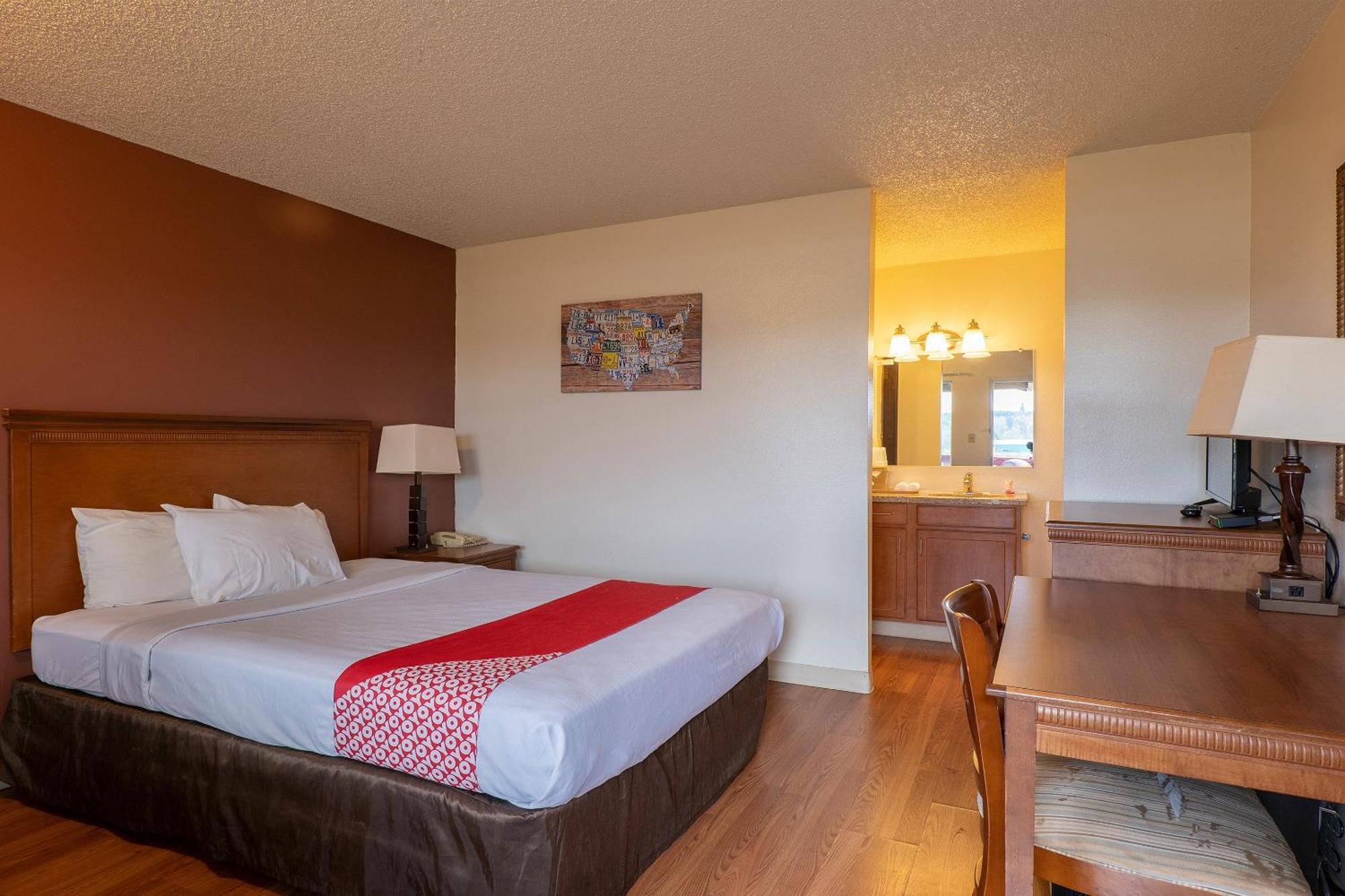 Oyo Hotel Chehalis I-5 South Экстерьер фото