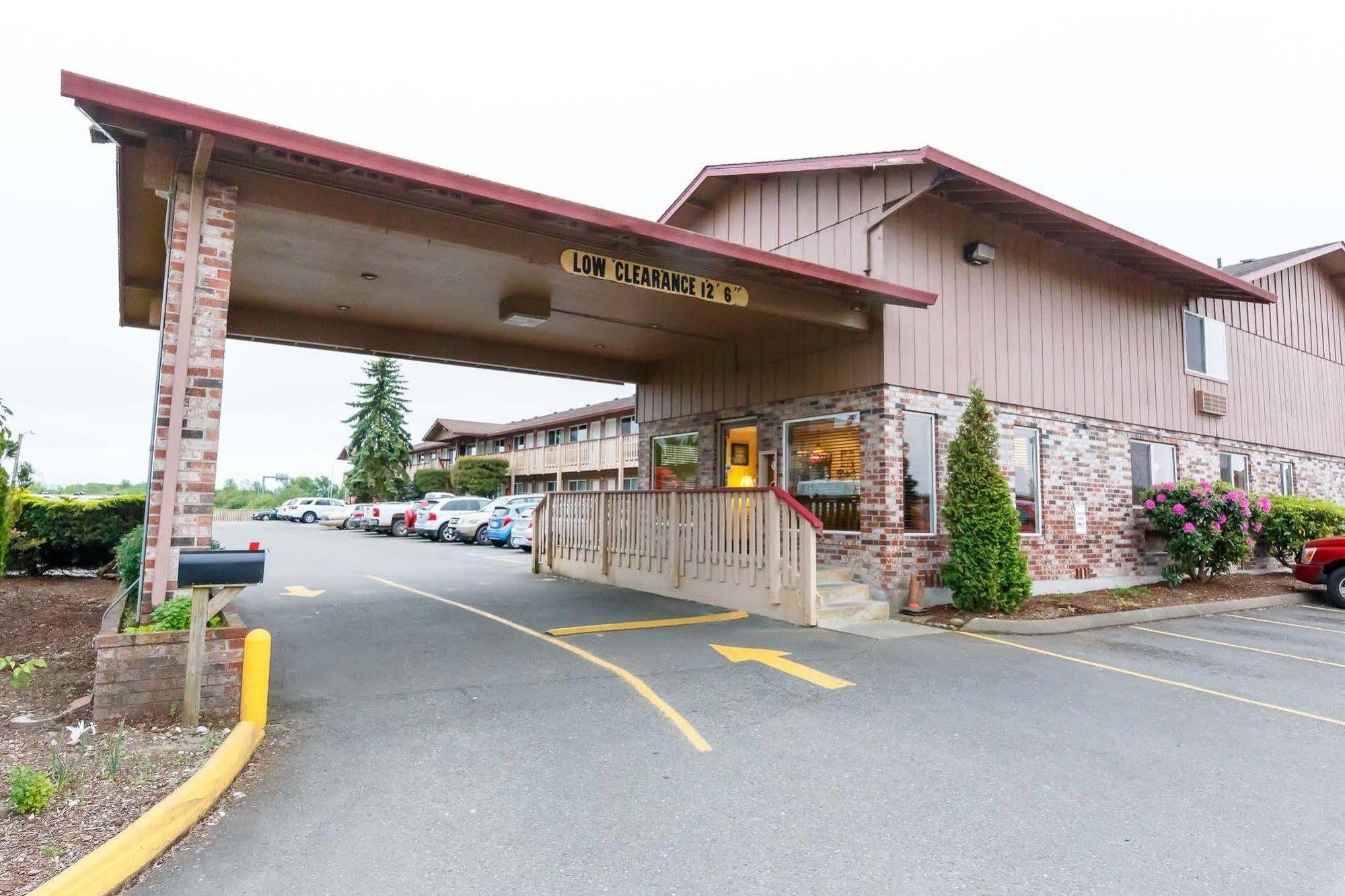 Oyo Hotel Chehalis I-5 South Экстерьер фото